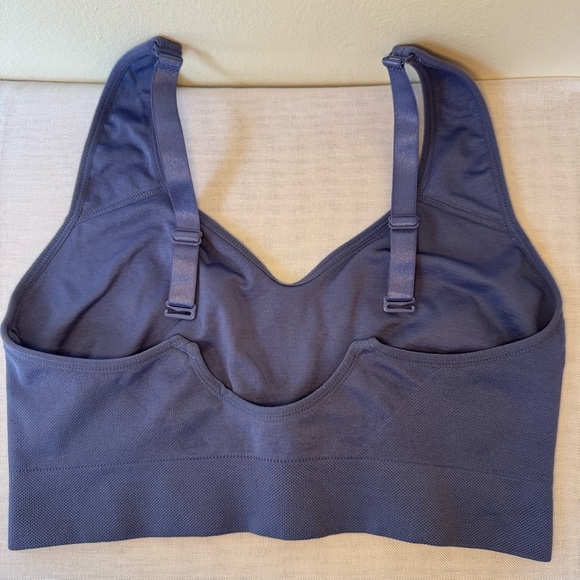 Puma Women's Blue/Periwinkle Sports Adjustable Bra 0028 - Picture 12 of 14